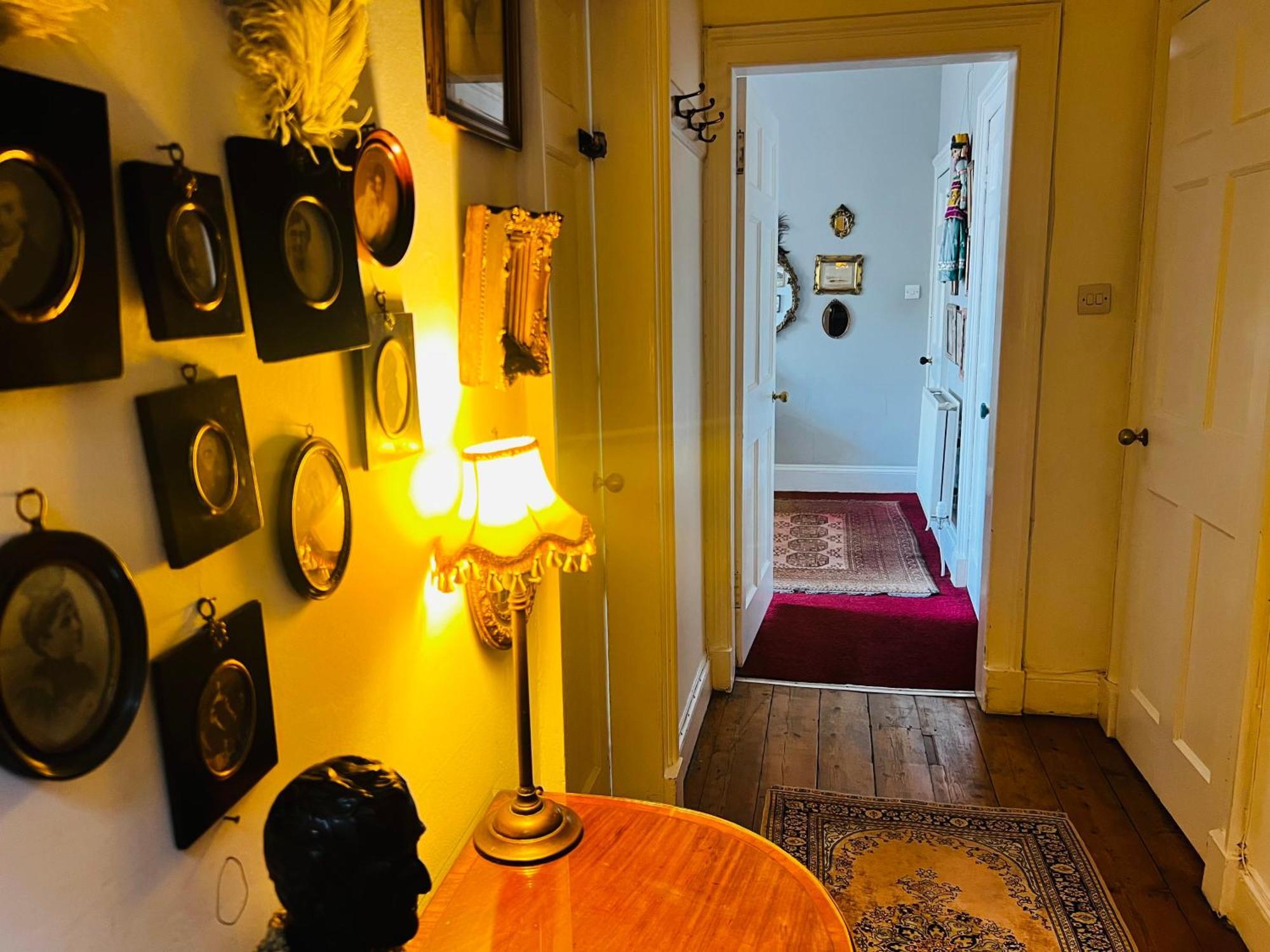 Central Apartment With Parking, Original Art And Antiques Edimburgo Exterior foto